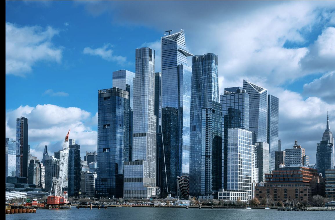 New York City skyline with modern Hudson Yards towers over the Hudson River